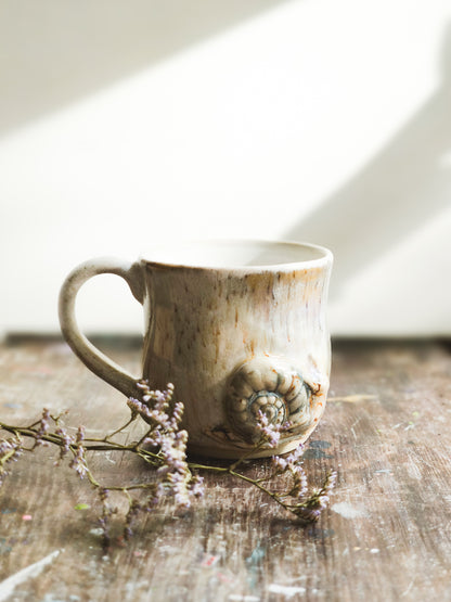 Ceramic cup with snail