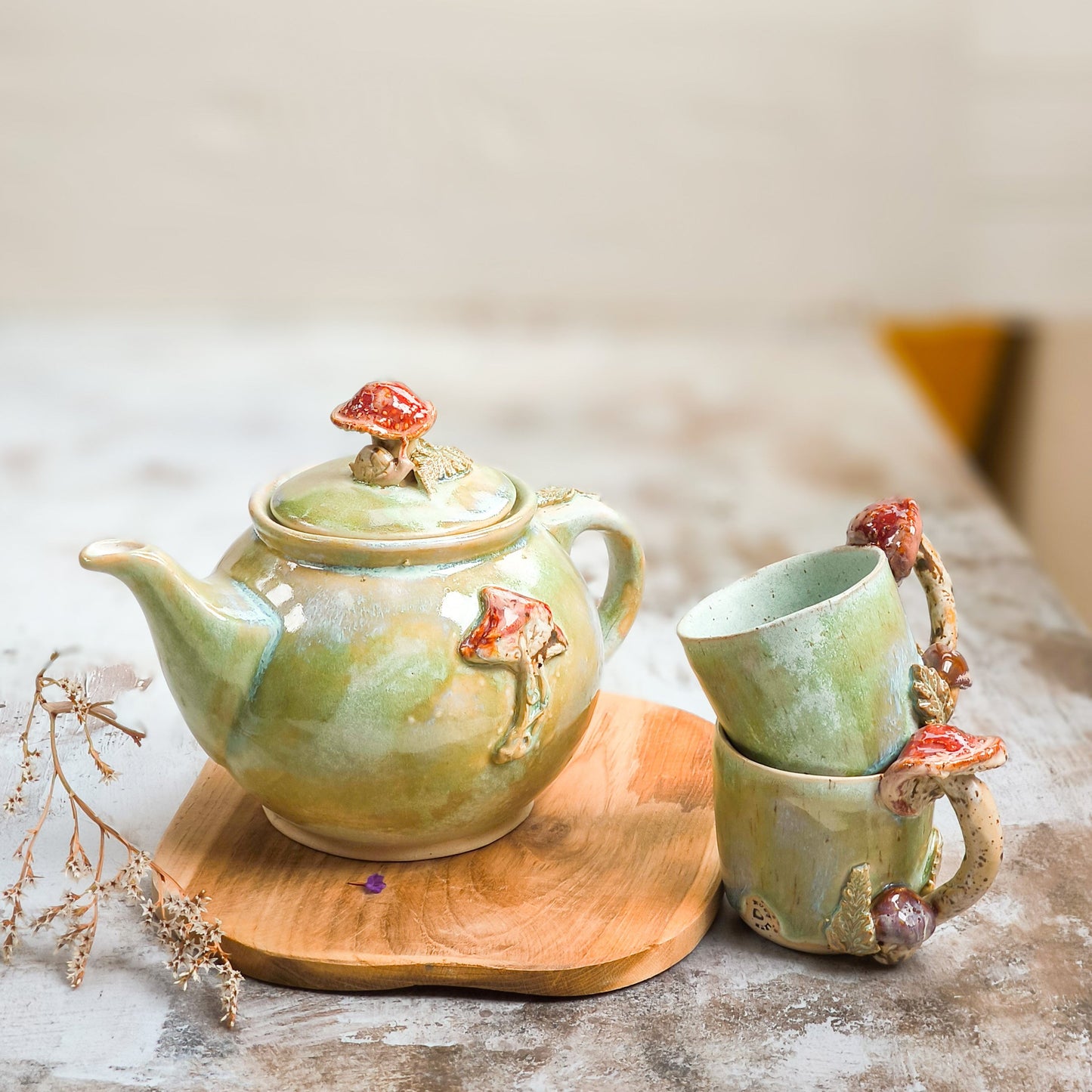 Handcrafted MUSHROOM Ceramic Teapot – A Colorful Touch for Every Occasion