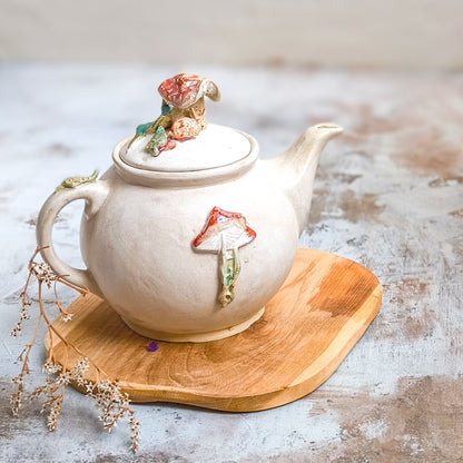 Handcrafted MUSHROOM Ceramic Teapot – A Colorful Touch for Every Occasion